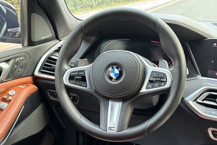 Used BMW X7 2019 xDrive40i Luxury M Sport Package