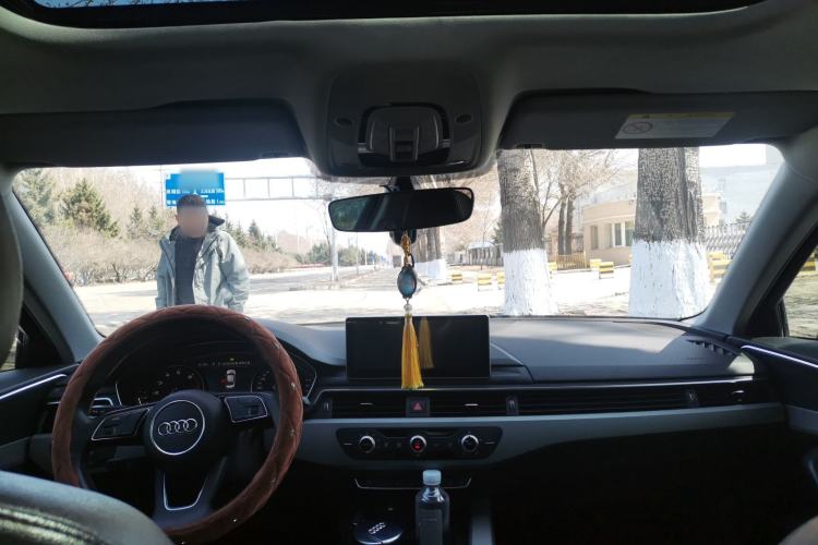 Used Audi A4L 2017 Plus 40 TFSI Ambition Model
