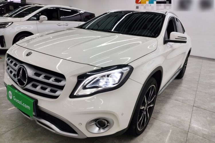 Used Mercedes-Benz GLA 2017 GLA 220 4MATIC Luxury Model