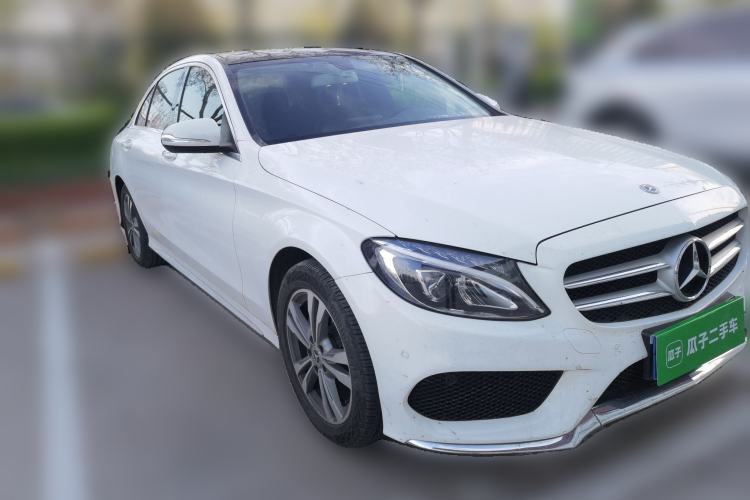 Used Mercedes-Benz C-Class 2017 Facelift C 200 L Sport Edition Front Right 45 Deg
