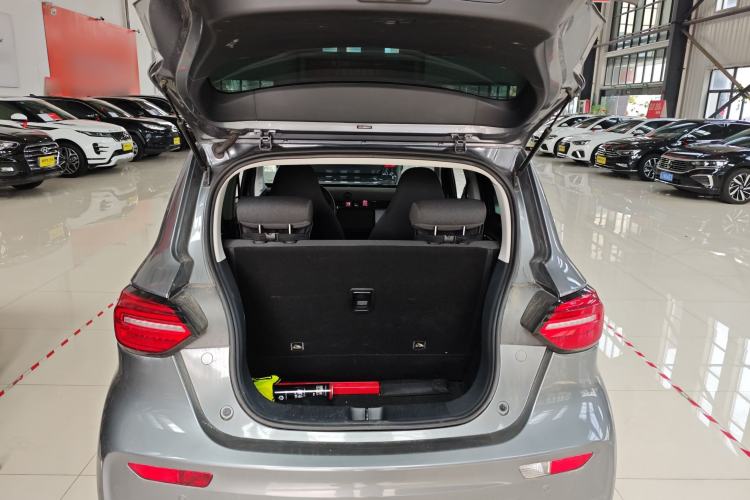 Used Leapmotor T03 2021 400 Lite Edition Lithium Iron Phosphate Trunk