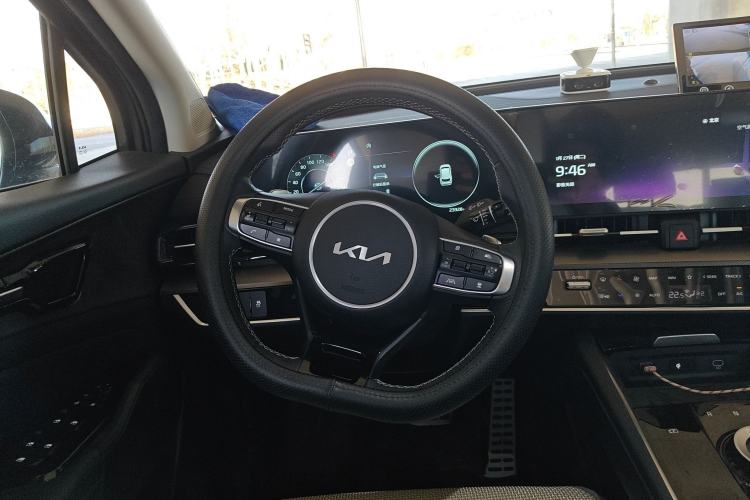 Used Kia Sportage (Chinese Domestic Model) 2023 2.0T Two-Wheel-Drive Prestige Edition
