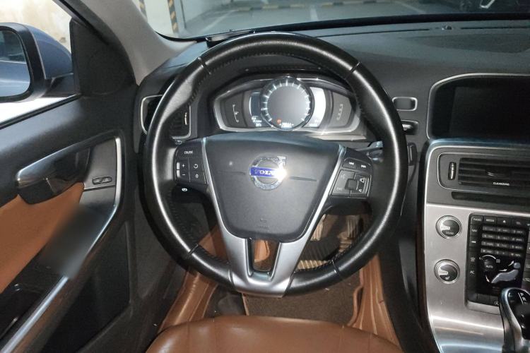 Used Volvo S60 2017 S60L T4 Smart Range Edition