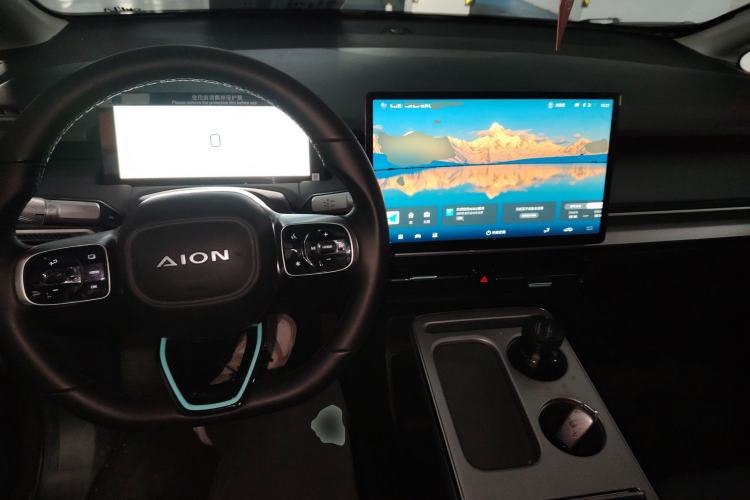 Used AION Y 2025 Plus 510 Enjoy Edition Center Console
