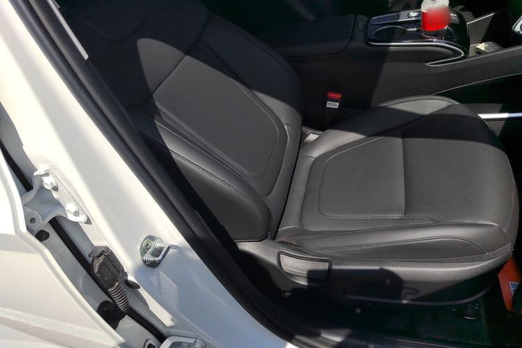 Used Hyundai Tucson 2023 Tucson L 1.5T Automatic Two-Wheel Drive GLX Elite Edition Right Front Seat