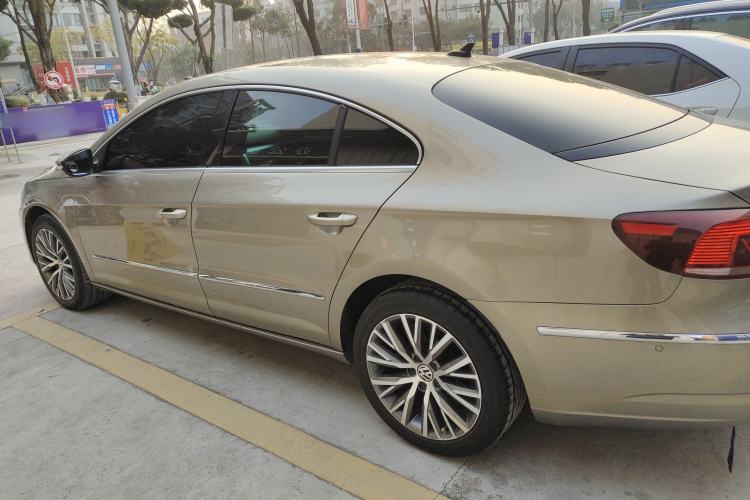 Used Volkswagen FAW-Volkswagen CC 2016 1.8TSI Luxury Model
