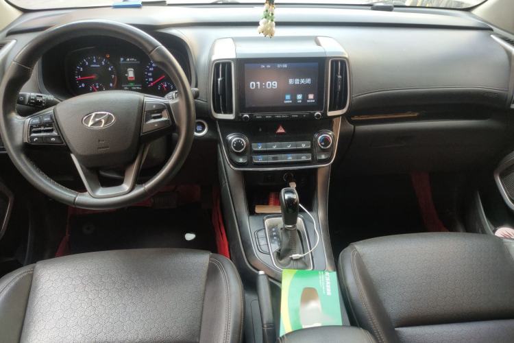 Used Hyundai ix35 2019 2.0L Automatic 2WD Zhiyong·Changxiang Edition China VI Standard Interior 2