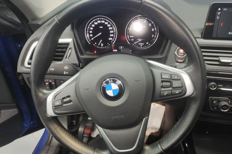 Used BMW 1 Series 2018 118i Design Package Edition Steering Wheel