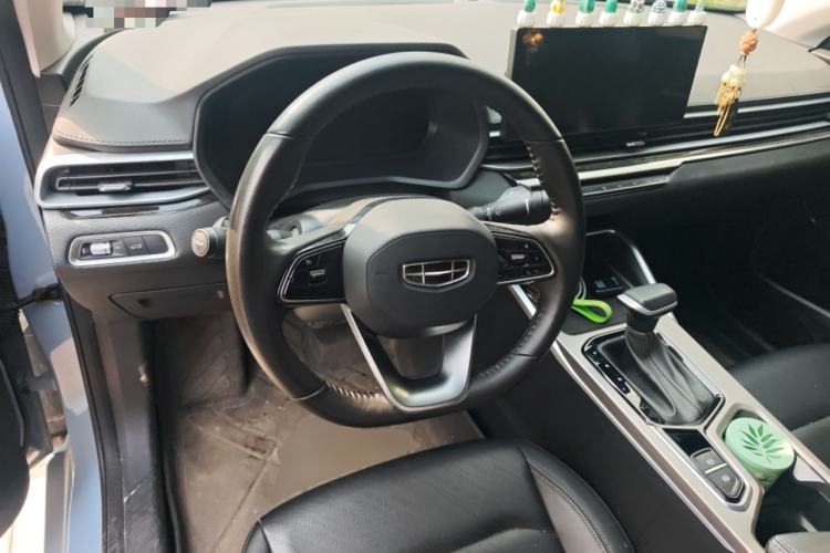 Used Geely Auto Emgrand 2023 4th Generation Champion Edition 1.5L CVT Prestige Model
