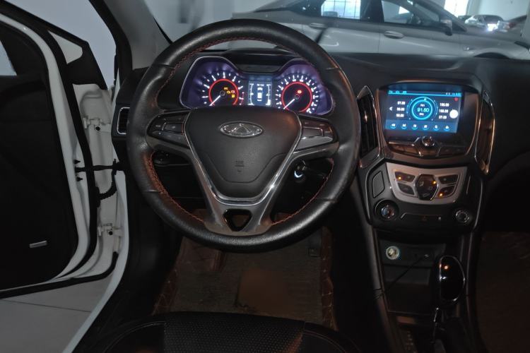 Used Chery Arrizo 5 2016 1.5L CVT Trendsetting Edition Steering Wheel