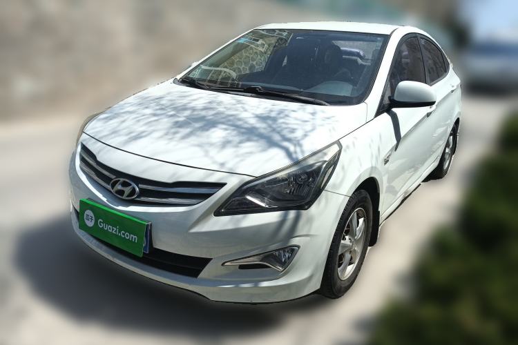 Used Hyundai Verna (older generation) 2016 1.4L Manual Smart GLS Trim