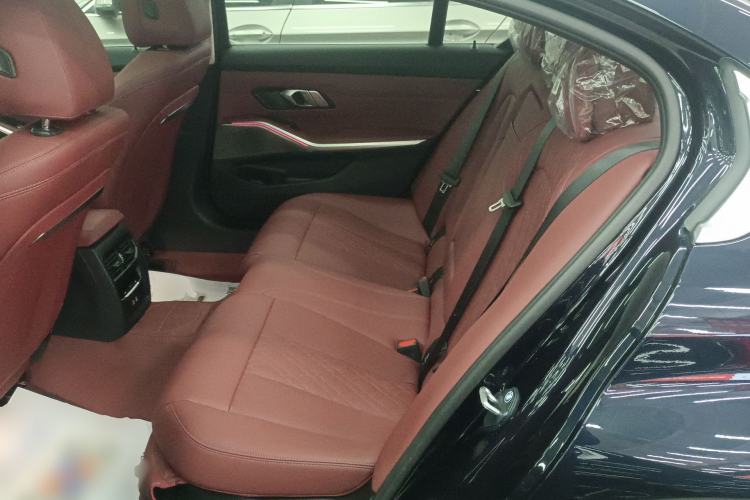 Used BMW 3 Series 2025 325Li M Sport Package Left Rear Seat