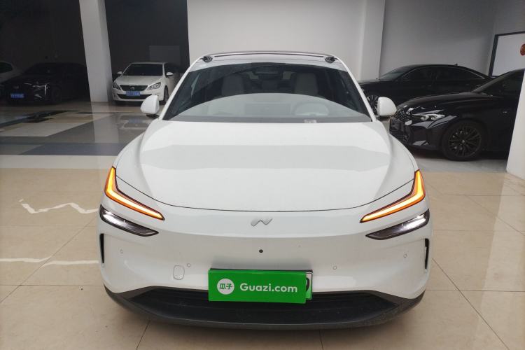 Used ONVO L60 2024 60 kWh Rear-Drive Version
