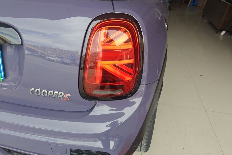 Used MINI 2021 2.0T COOPER S Racing Driver Exterior 3