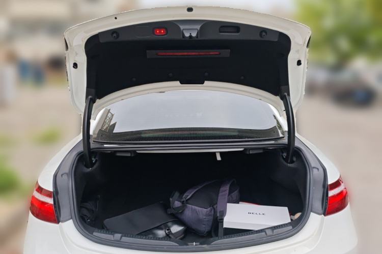 Used Mercedes-Benz E-Class 2020 E 260 Coupe Trunk