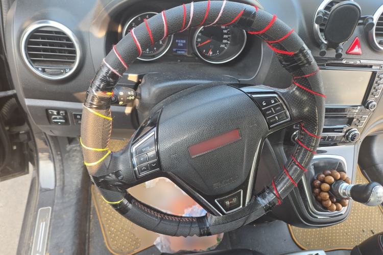 Used Haval H6 2015 Upgraded Model 1.5T Manual Two-Wheel Drive Elite Version