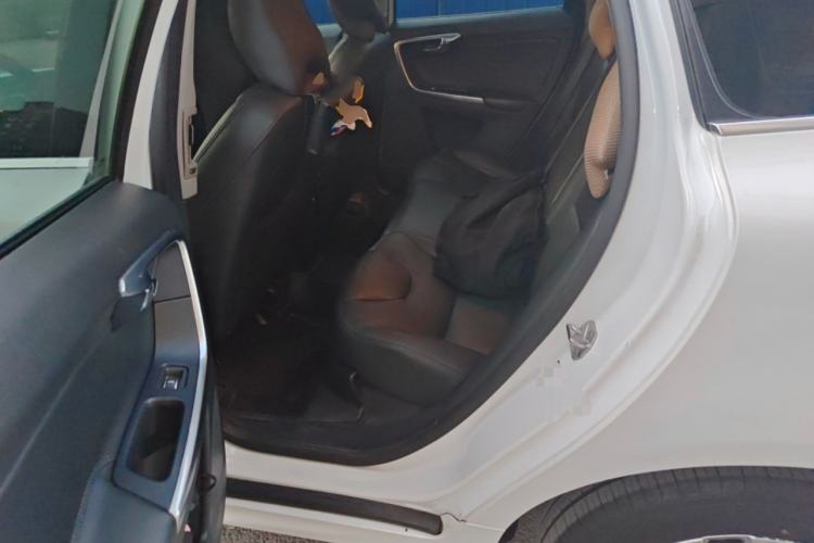 Used Volvo XC60 2017 T5 Smart Upgrade Edition Left Rear Seat