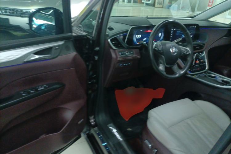 Used Buick GL8 2022 Avenir Aivia Six-Seat Deluxe Edition Driver Seat