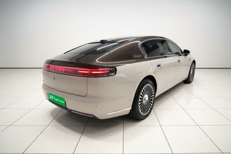 Used Hima S800 2025 Model, Range-Extended Starlight Executive Edition, 4 Seats