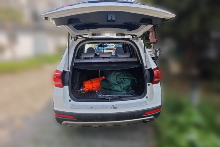 Used Haval H6 2015 Sport Edition 1.5T Automatic Two-Wheel Drive Luxury Model Trunk