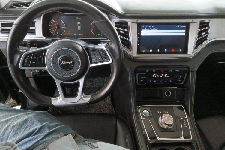 Used Zotye Domy X7 2018 2.0T Automatic Prestige Edition
