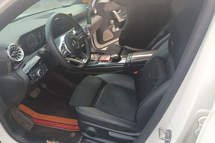 Used Mercedes-Benz A-Class 2022 Second Facelift A 200 L Sport Sedan Fashion Version