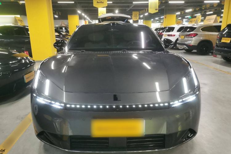 Used Lynk & Co Z10 2025 95 kWh 806 km Range Rear-Wheel Drive Advanced Driver-Assistance System Max