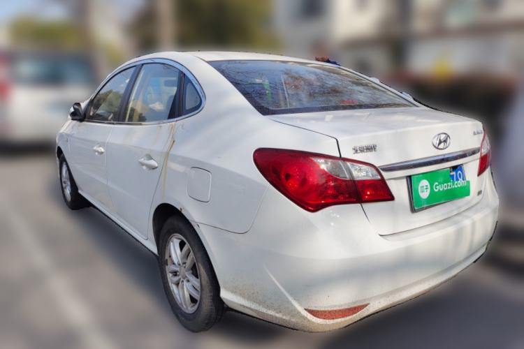 Used Hyundai Celesta 2011 1.6L Manual Luxury Model
