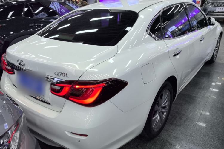 Used Infiniti Q70 2015 Q70L 2.5L Elite Edition Rear