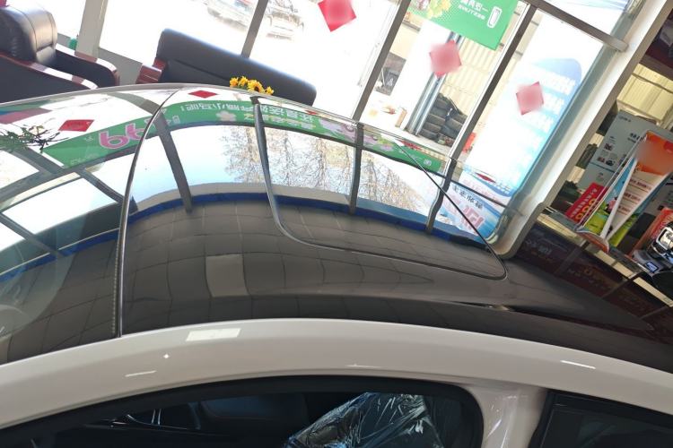 Used Buick Verano 2023 Pro GS Hunter Wind Edition Roof