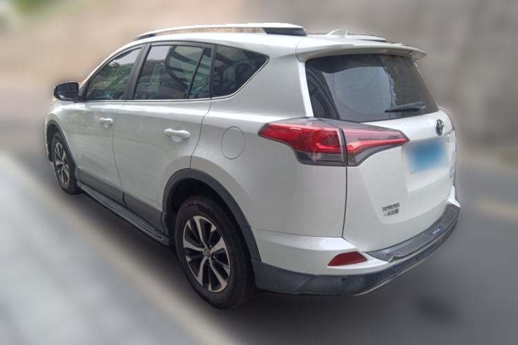 Used Toyota RAV4 2016 2.0L CVT Two-Wheel Drive Urban Edition China V Standard Rear Left 45 Deg