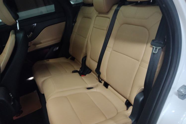 Used Lincoln Corsair 2022 2.0T Two-Wheel Drive Luxury Edition Left Rear Seat