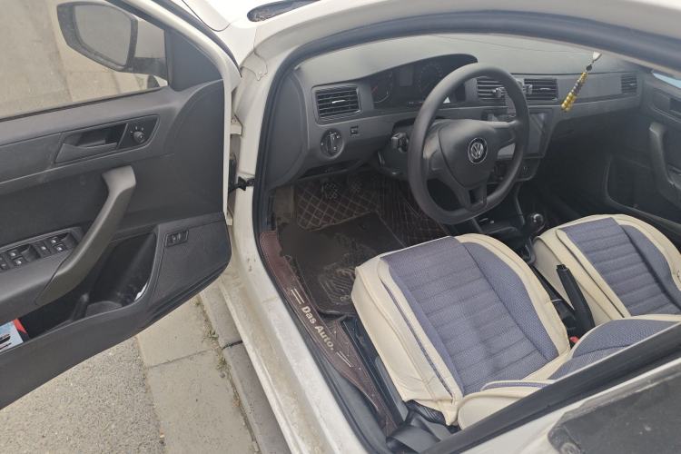 Used Volkswagen Santana 2016 1.6L Manual Fashion Edition