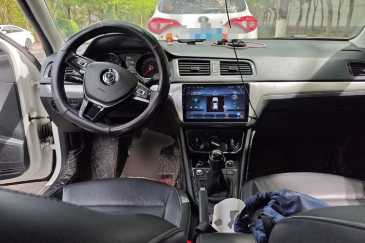 Used Volkswagen Lavida 2017 1.6L Manual Comfort Edition