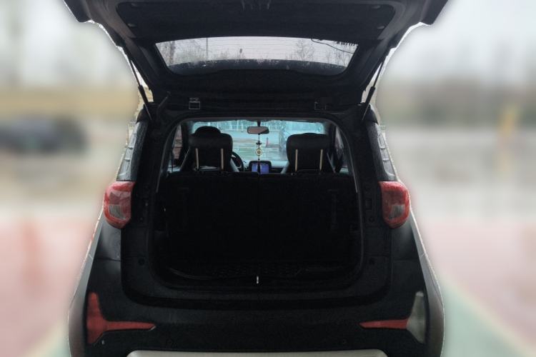 Used Chery Little Ant 2022 Restyled Version Sweet Pink Edition Half-Sugar Version 30.6 kWh 30 kW 301 km
