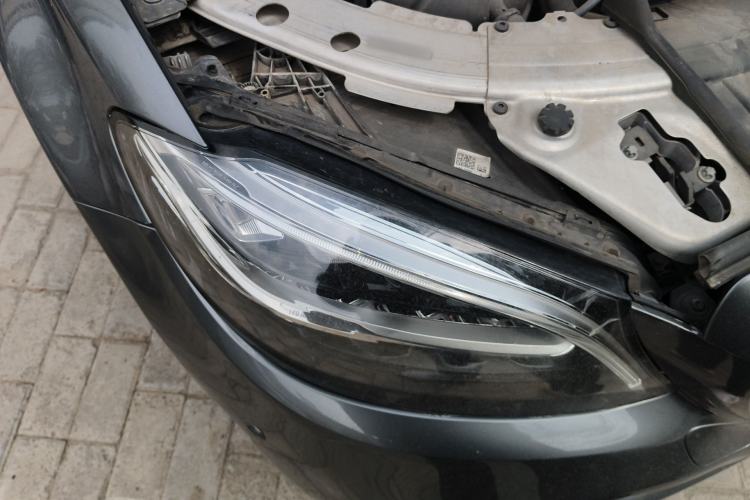 Used Mercedes-Benz C-Class 2019 C 260 L Sport Edition Right Front Headlight