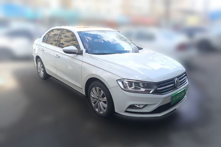 Used Volkswagen Bora 2018 1.5L Automatic Comfort Model Front Right 45 Deg
