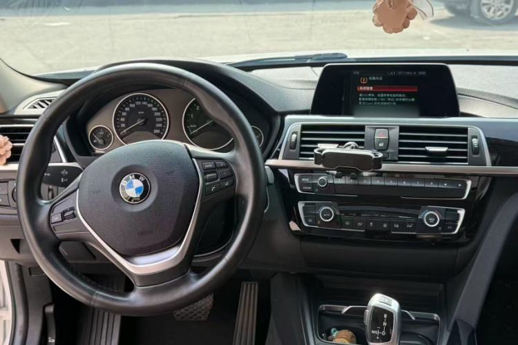 Used BMW 3 Series 2018 318Li
