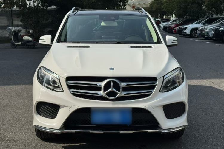 Used Mercedes-Benz GLE 2017 GLE 320 4MATIC Dynamic Model Exterior 2