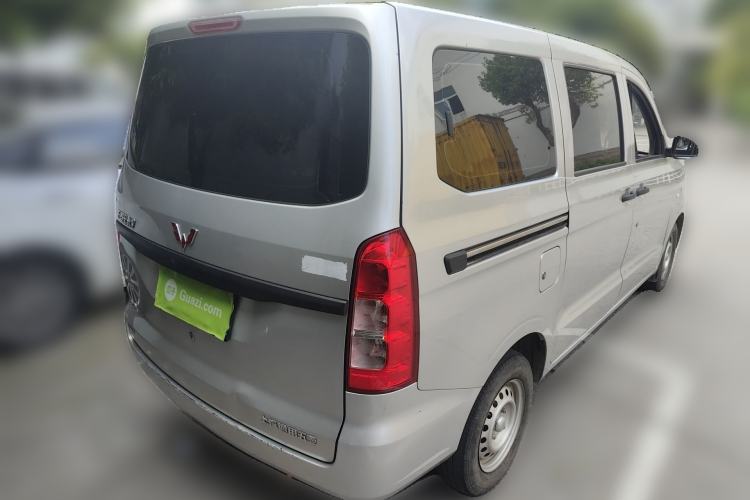 Used Wuling Hongguang V 2019 1.5L Jingqu Version China VI LAR Rear Right 45 Deg