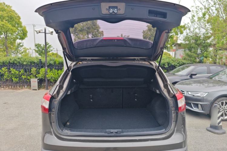 Used Nissan Qashqai 2016 2.0L CVT Luxury Edition