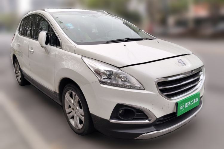 Used Peugeot 3008 2013 2.0L Automatic Trend Edition Front Right 45 Deg