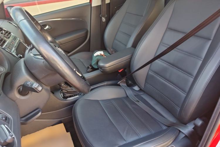 Used Volkswagen Polo 2018 1.5L Automatic Luxury Edition Left Front Seat