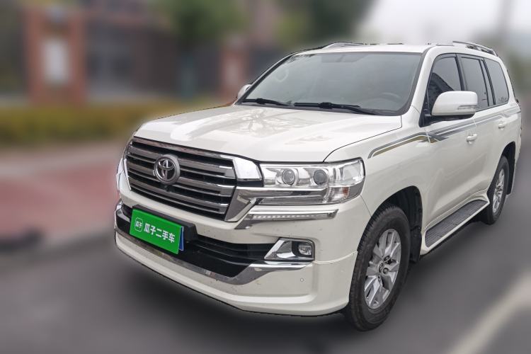 Used Toyota Land Cruiser 