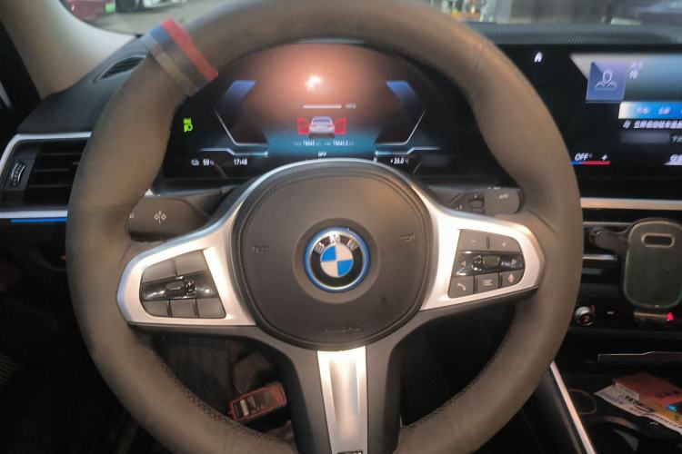 Used BMW i3 2022 eDrive 35 L Steering Wheel