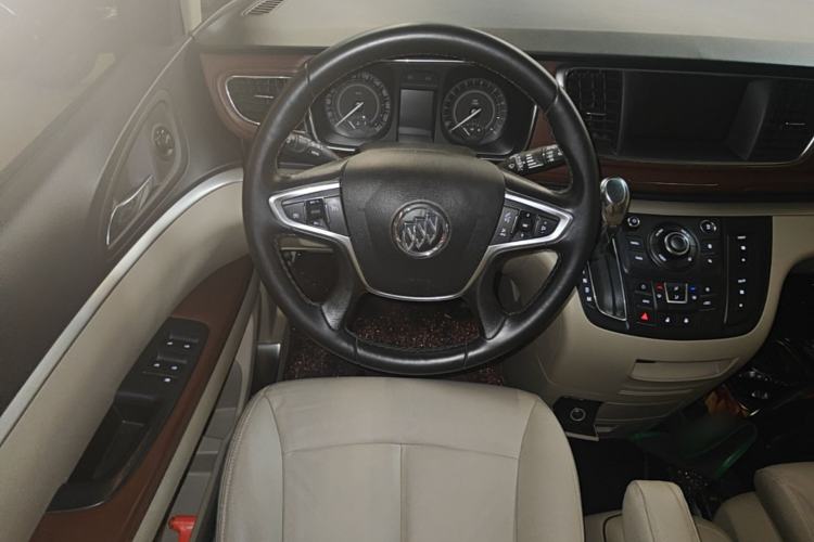 Used Buick GL8 2018 28T Luxury Model China VI Standard