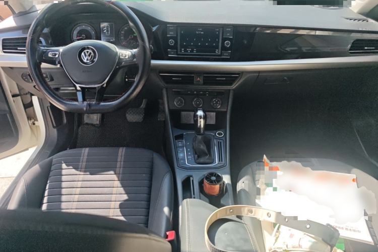 Used Volkswagen Lavida 2018 Hatchback 200TSI DSG Comfort Edition China V Standard Interior 2