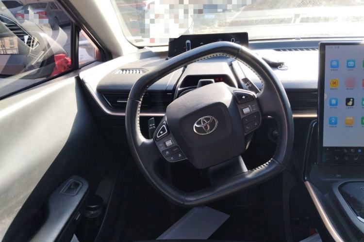 Used Toyota bZ3 2023 616 km Long-Range Premium
