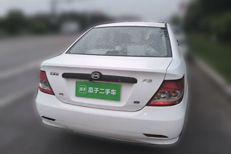 Used BYD F3 2012 Energy-Saving Model 1.5L Manual Comfort Version Rear