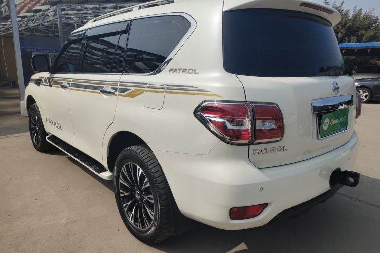 Used Nissan Patrol 2019 Y62 4.0L SE OPT with 18-inch Wheels – Middle East Rear Left 45 Deg
